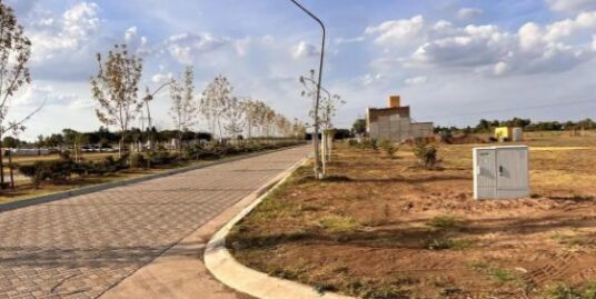 VENTA – TERRENO 300 M2 EN PUEBLO ESTHER